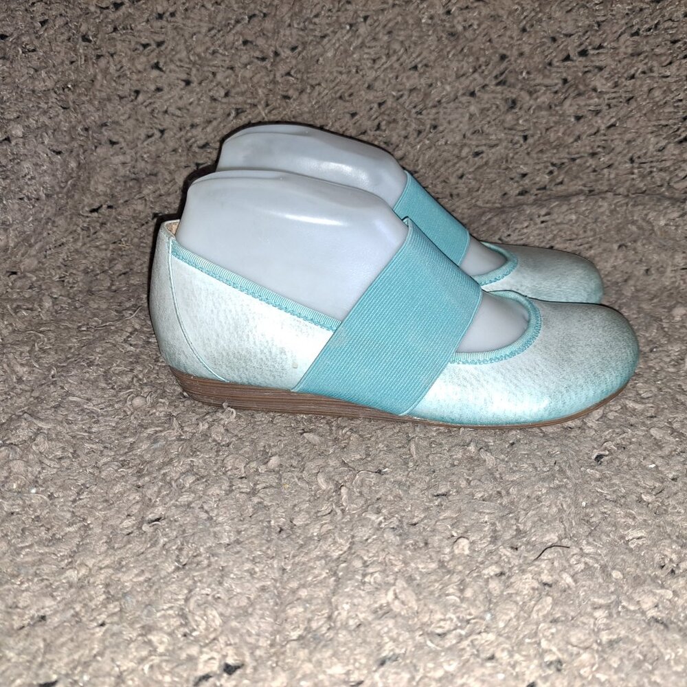 MIZ MOOZ-Pale Distressed Aqua Leather Ballet Flats-Elastic Strap-Sz 7-Excellent - Picture 5 of 8